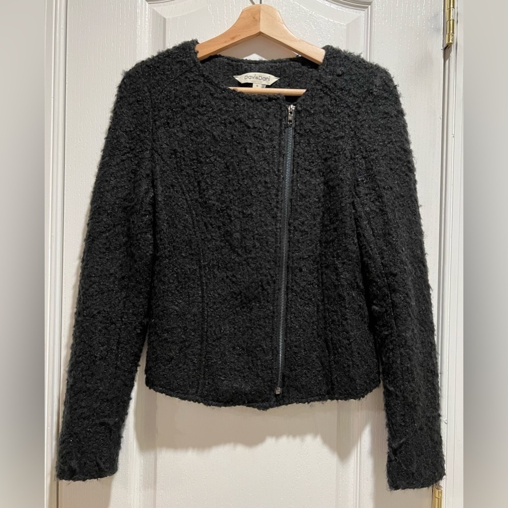 Davi & Dani Women's Black Zip Front, Lined Jacket! Small